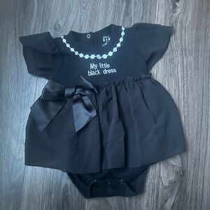 Baby Girl Size 6-12 mo My Little Black Dress' Bow-Accent Romper